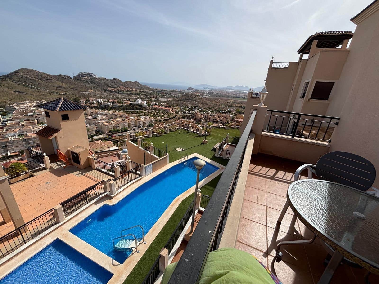 Apartamento de 2 habitaciones en Los Collados en venta con piscina garaje - 263.500 € (Ref: 9922297)