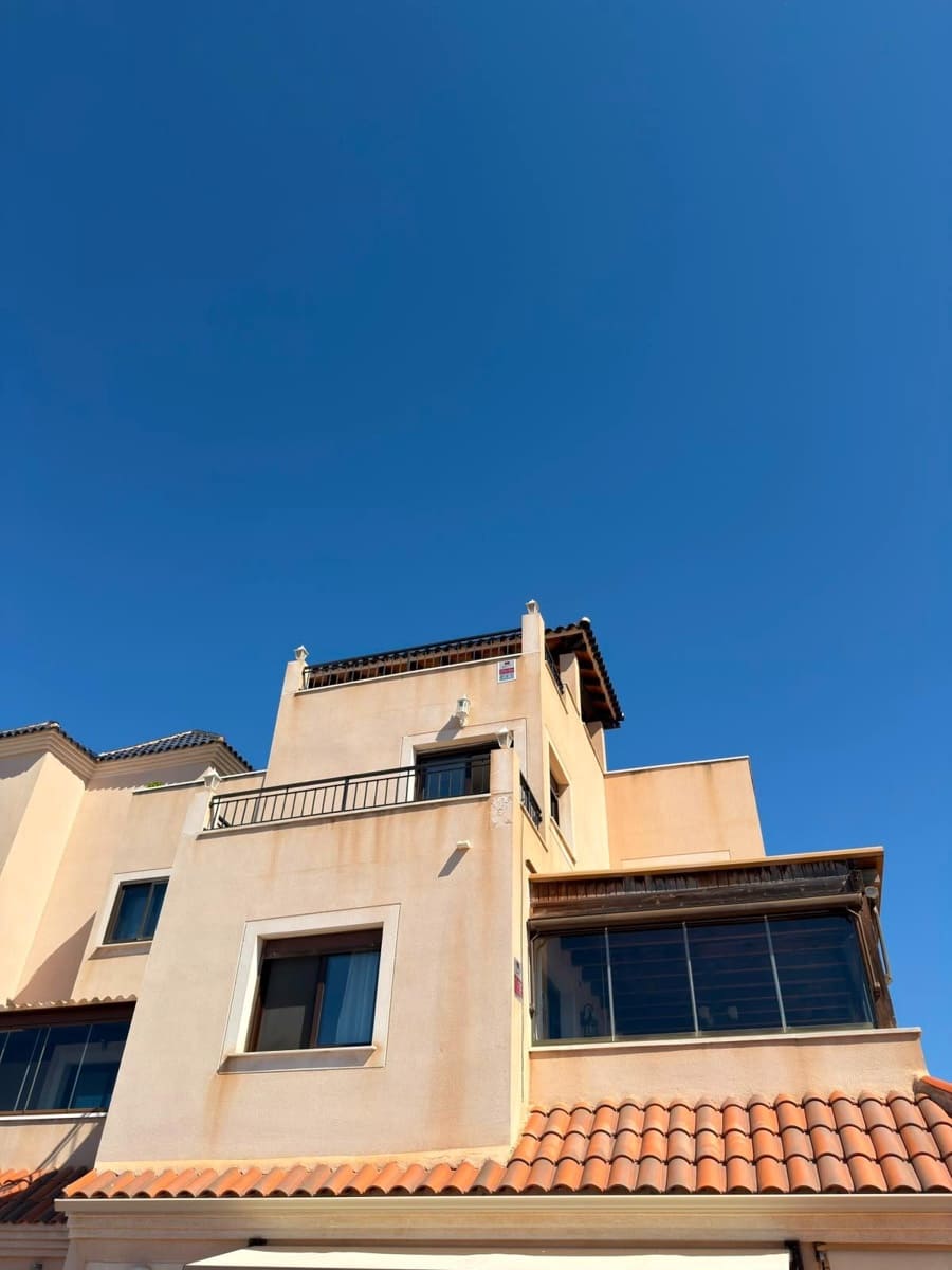 2 bedroom Penthouse for sale in Los Collados with pool garage - € 259,000 (Ref: 9922297)