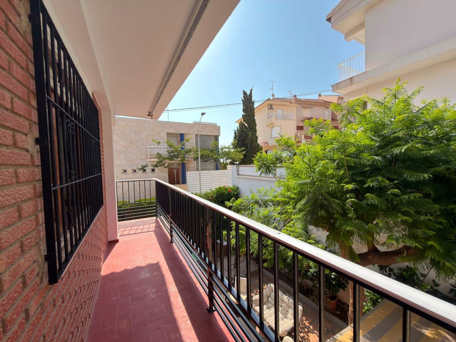 4 bedroom Terraced Villa for sale in Aguilas with garage - € 400,000 (Ref: 9959770)