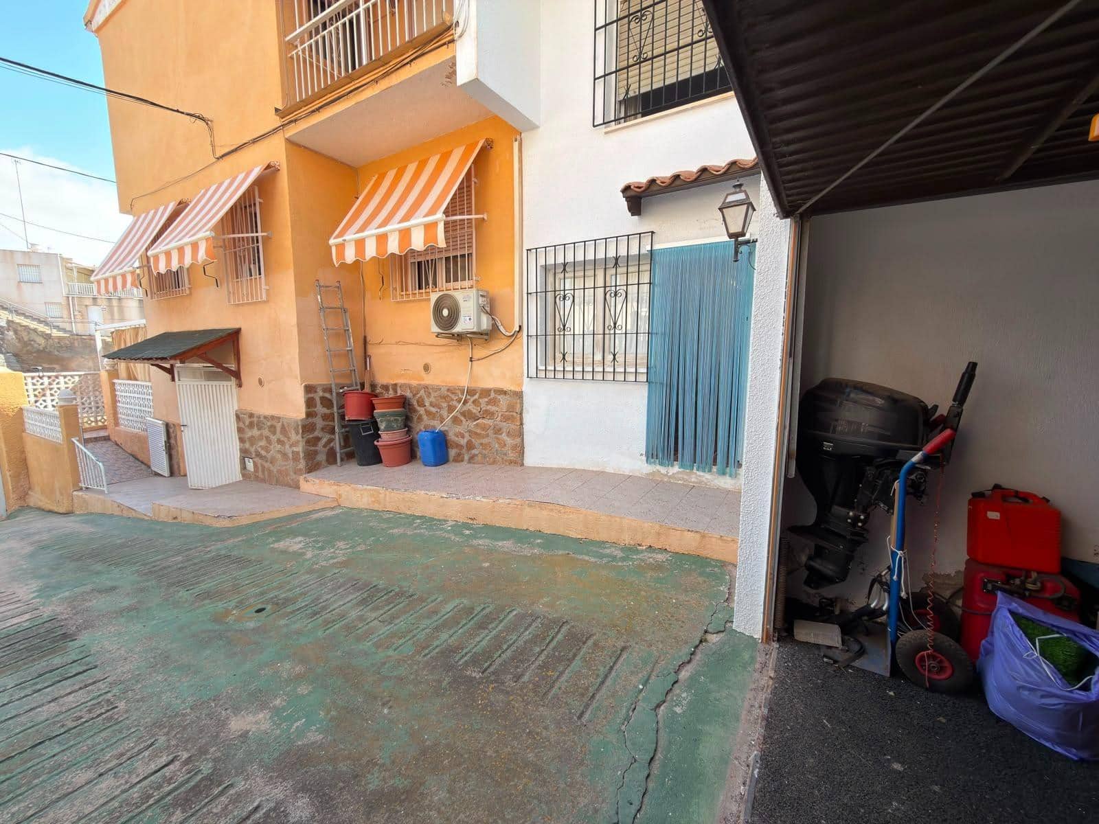 4 bedroom Terraced Villa for sale in Aguilas with garage - € 400,000 (Ref: 9959770)