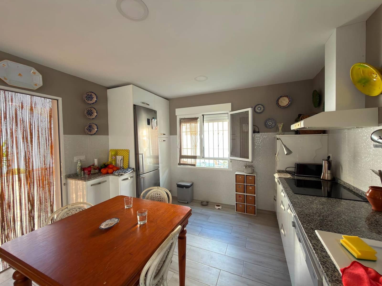 4 bedroom Terraced Villa for sale in Aguilas with garage - € 400,000 (Ref: 9959770)