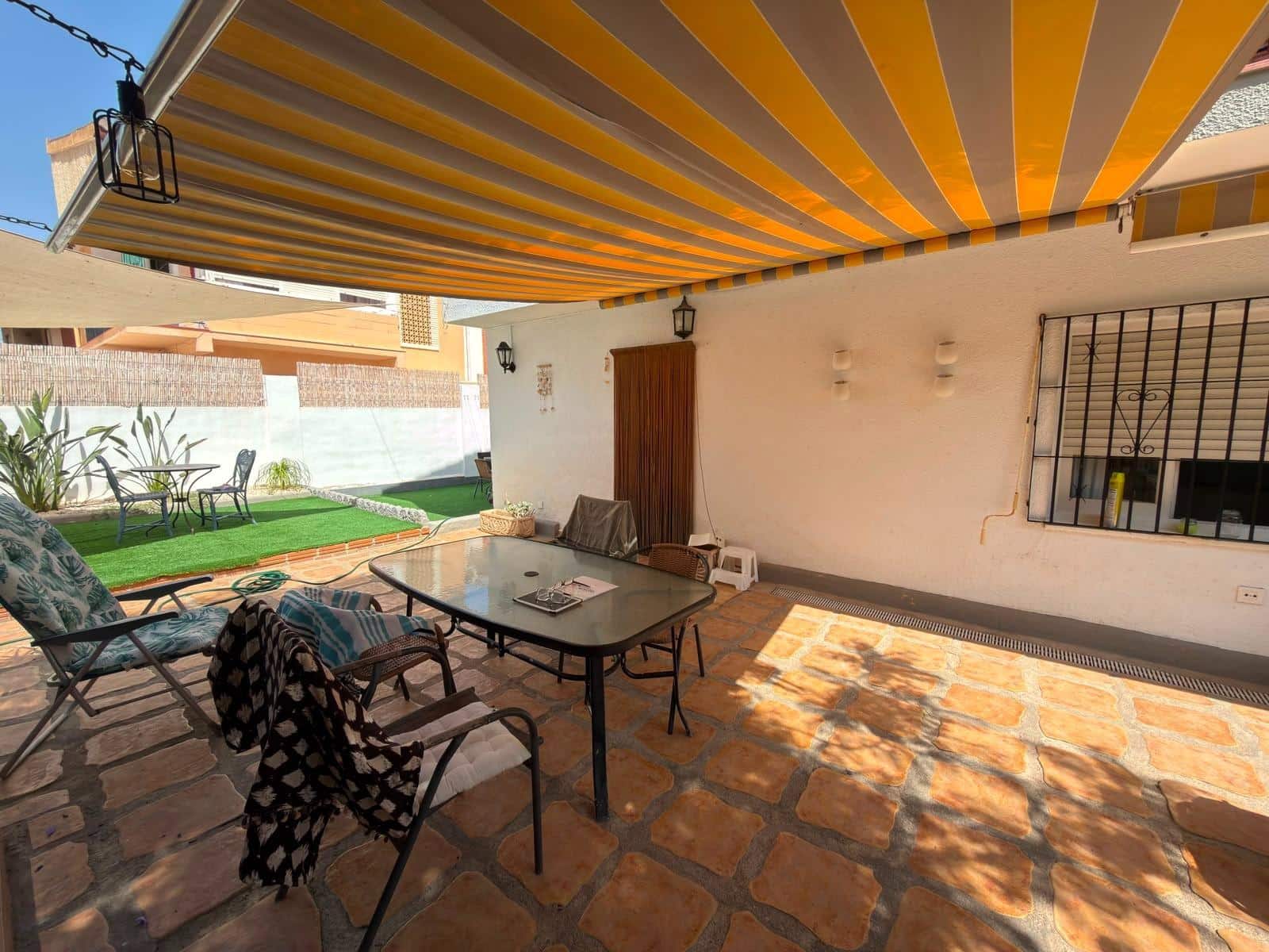 4 bedroom Terraced Villa for sale in Aguilas with garage - € 400,000 (Ref: 9959770)