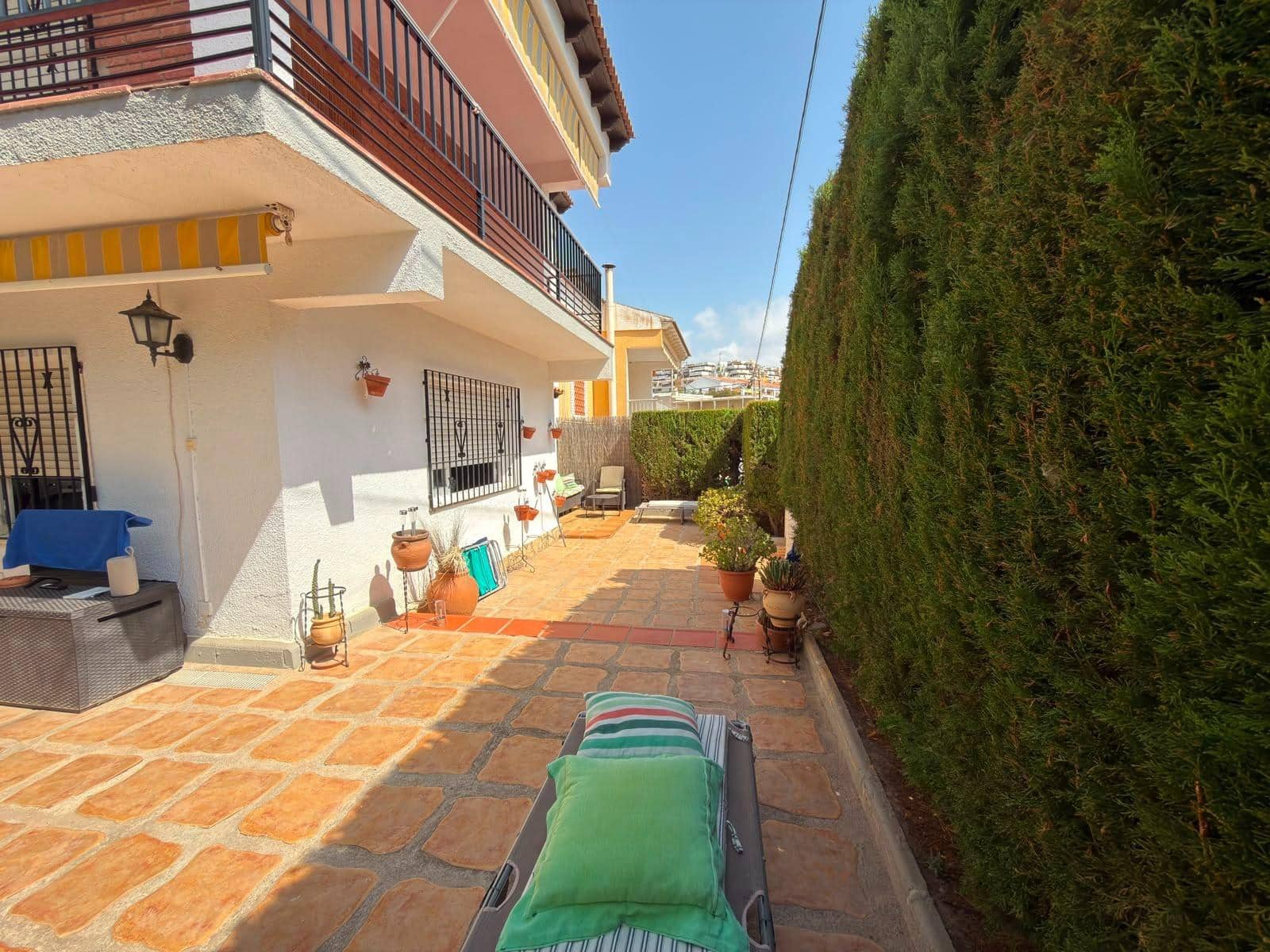 4 bedroom Terraced Villa for sale in Aguilas with garage - € 400,000 (Ref: 9959770)