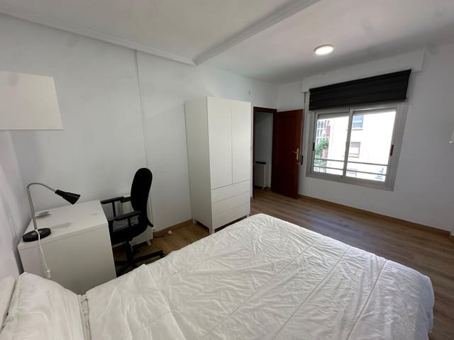 4 soveværelse Lejlighed til salg i Alcoy / Alcoi med garage - € 119.000 (Ref: 8403809)