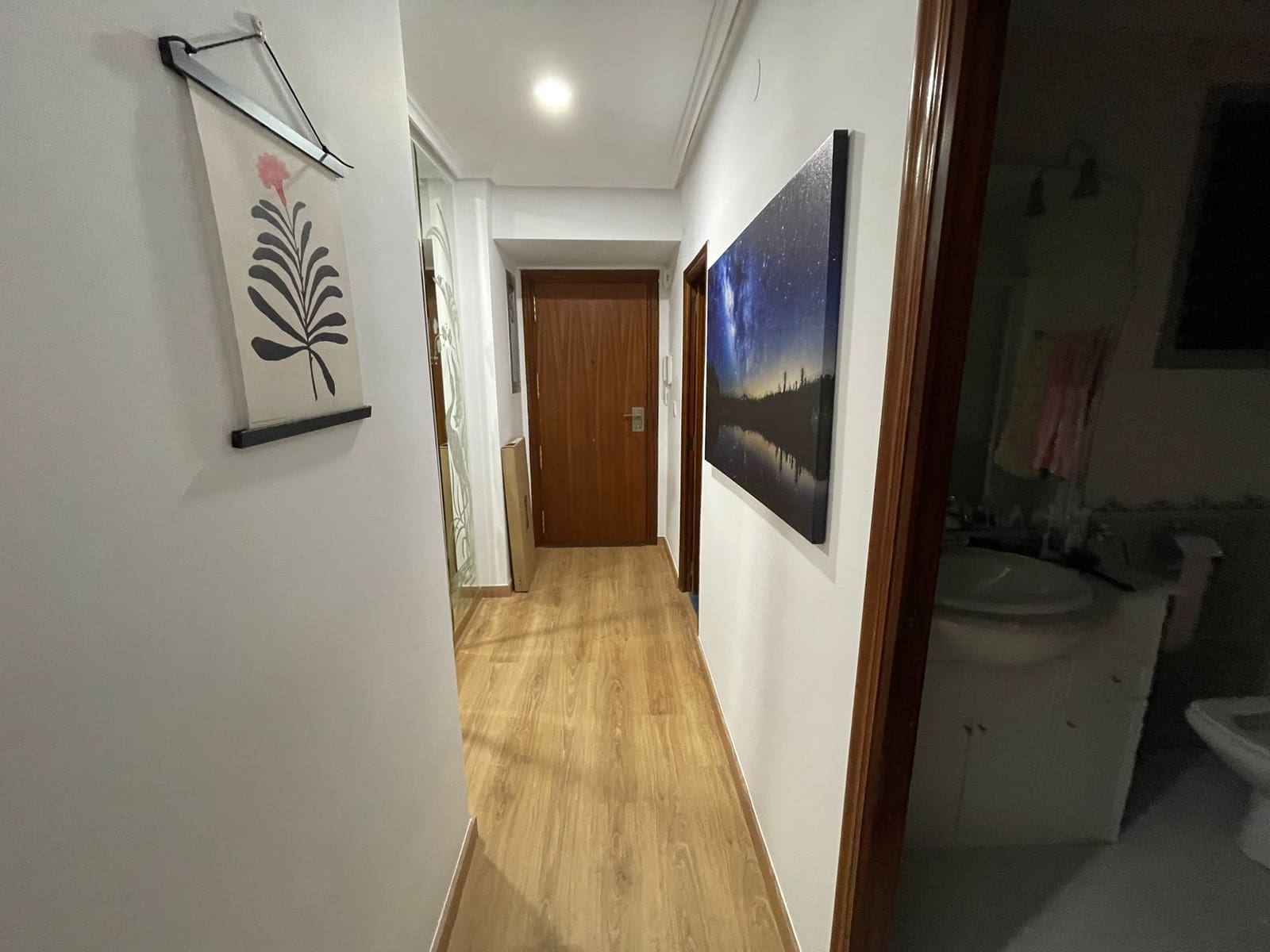 4 bedroom Apartment for sale in Alcoy / Alcoi with garage - € 119,000 (Ref: 8403809)