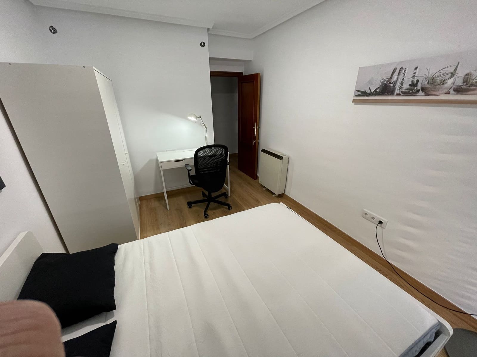 4 bedroom Apartment for sale in Alcoy / Alcoi with garage - € 119,000 (Ref: 8403809)