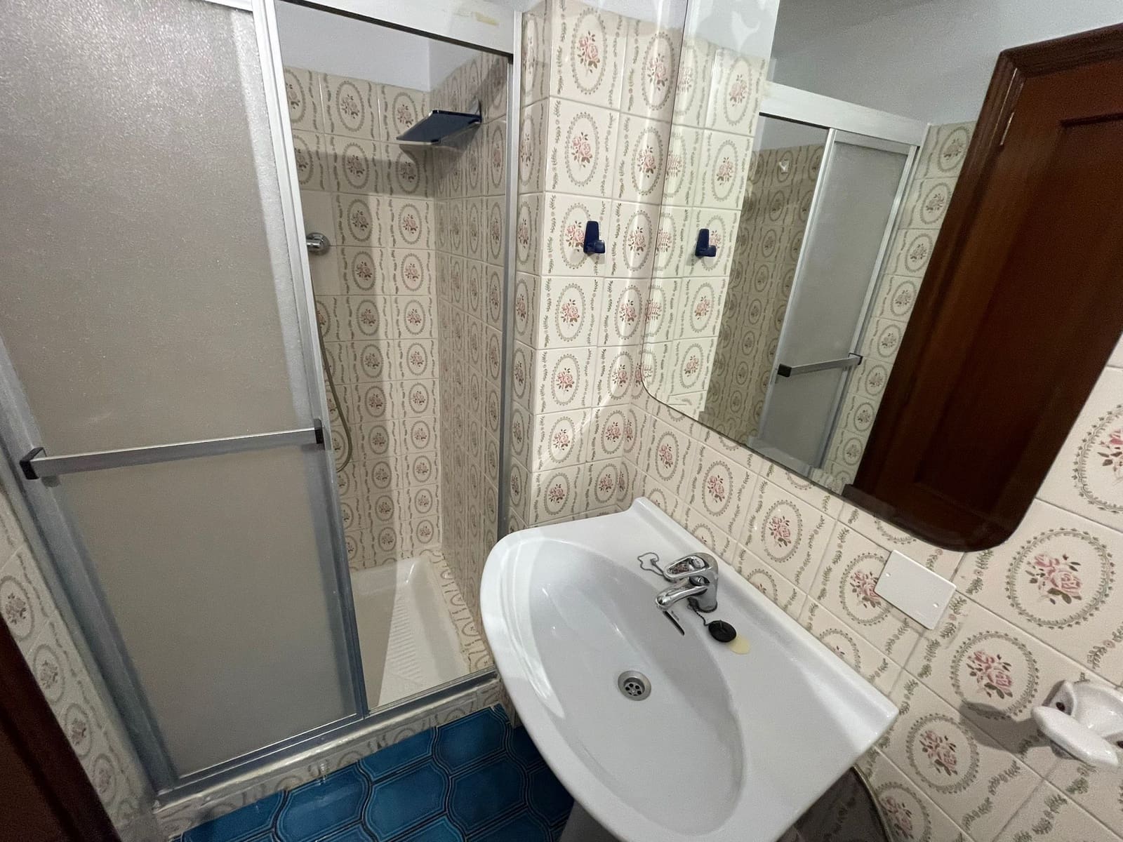 4 bedroom Apartment for sale in Alcoy / Alcoi with garage - € 119,000 (Ref: 8403809)