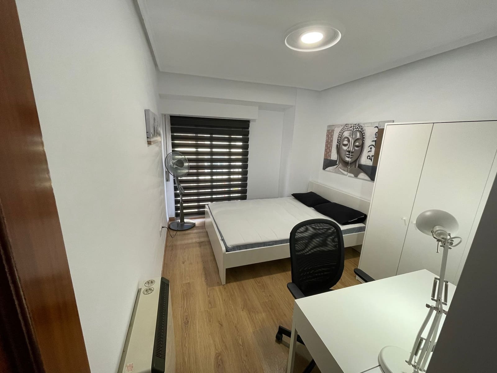 4 bedroom Apartment for sale in Alcoy / Alcoi with garage - € 119,000 (Ref: 8403809)