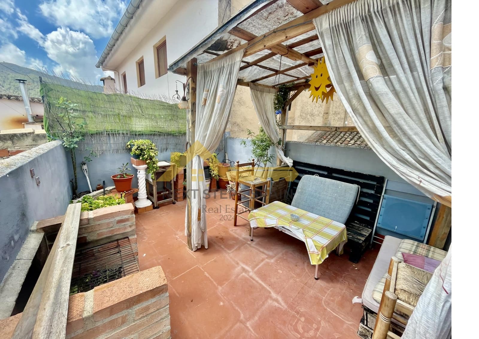 2 soveværelse Byhus til salg i Genoves - € 125.000 (Ref: 8420204)