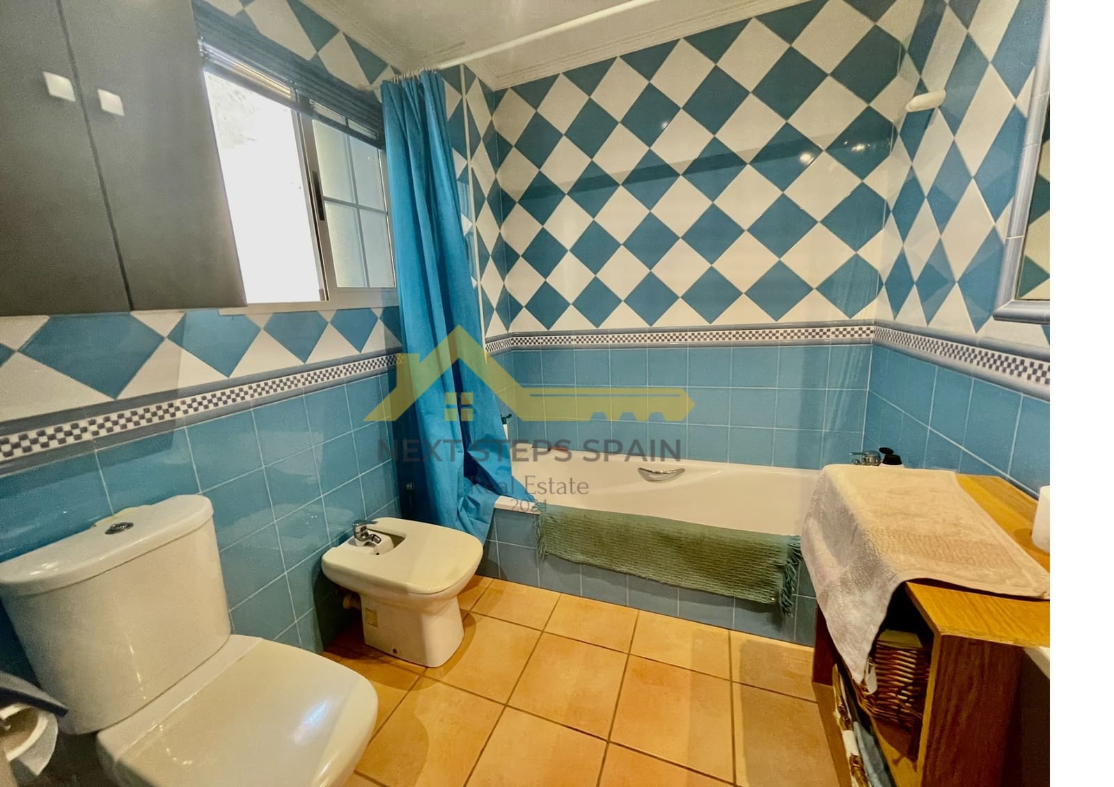 2 soveværelse Byhus til salg i Genoves - € 125.000 (Ref: 8420204)