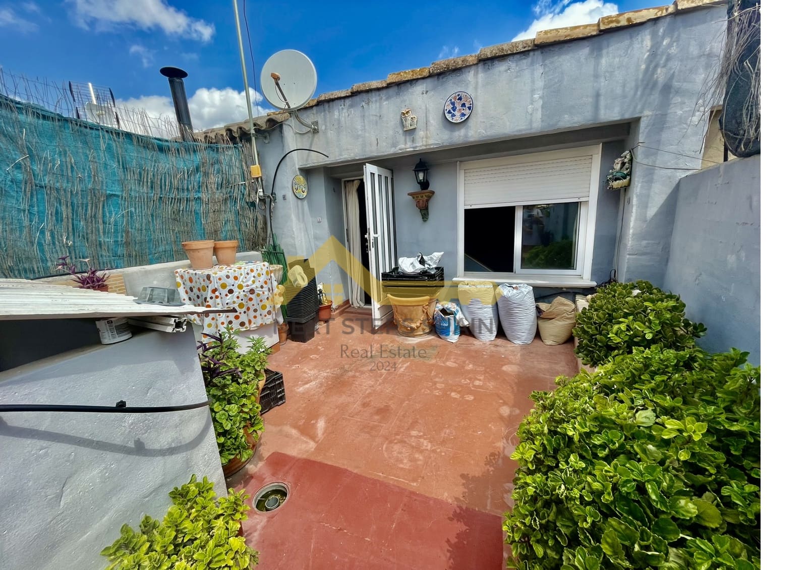 2 soveværelse Byhus til salg i Genoves - € 125.000 (Ref: 8420204)