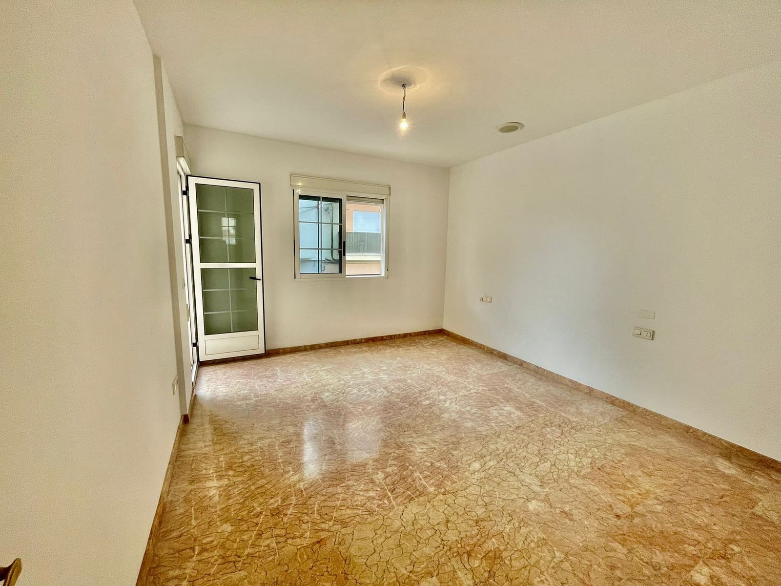 4 soveværelse Byhus til salg i Barxeta - € 145.000 (Ref: 8436088)