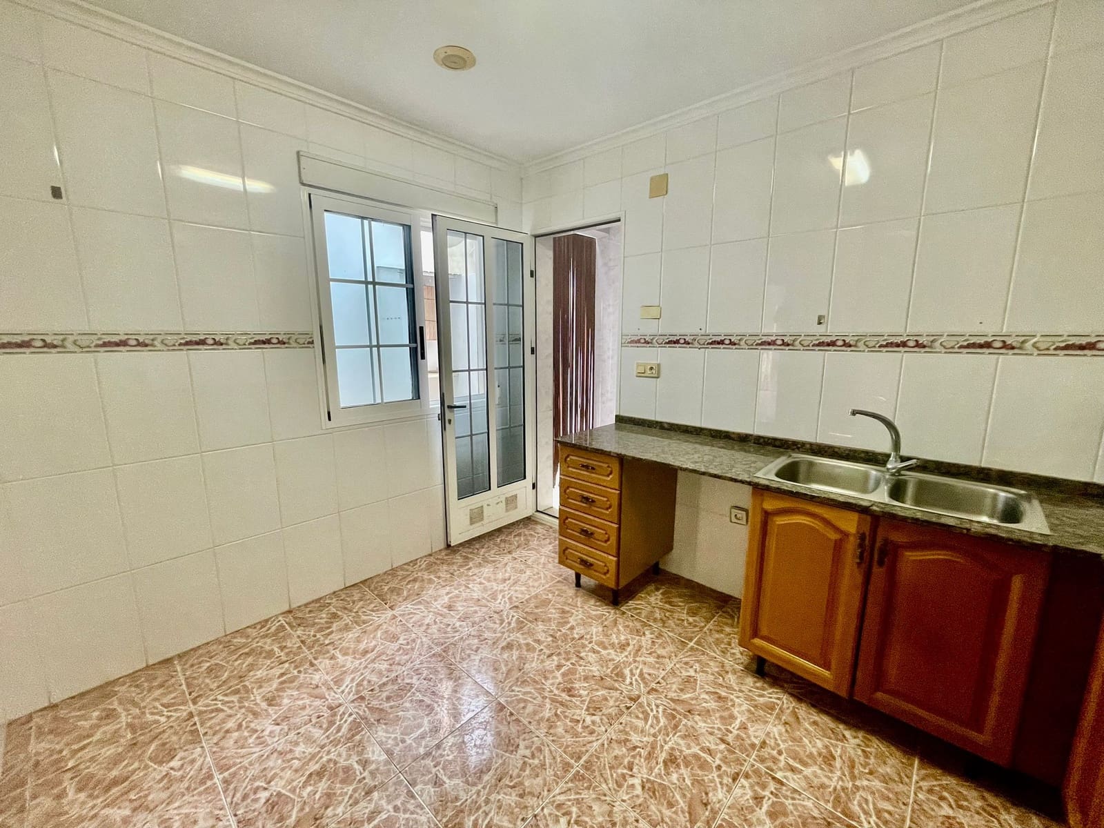 4 soveværelse Byhus til salg i Barxeta - € 145.000 (Ref: 8436088)