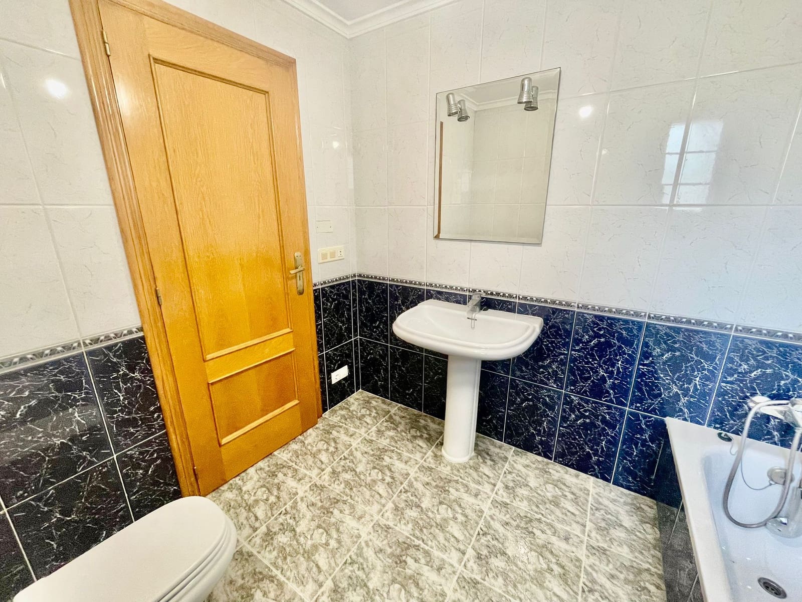 4 soveværelse Byhus til salg i Barxeta - € 145.000 (Ref: 8436088)