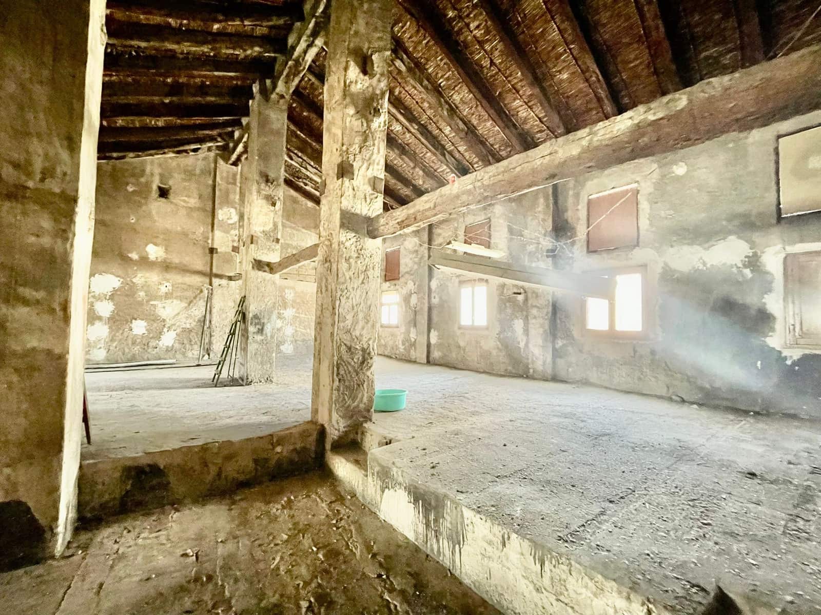 6 bedroom Townhouse for sale in Xativa with garage - € 130,000 (Ref: 8436159)