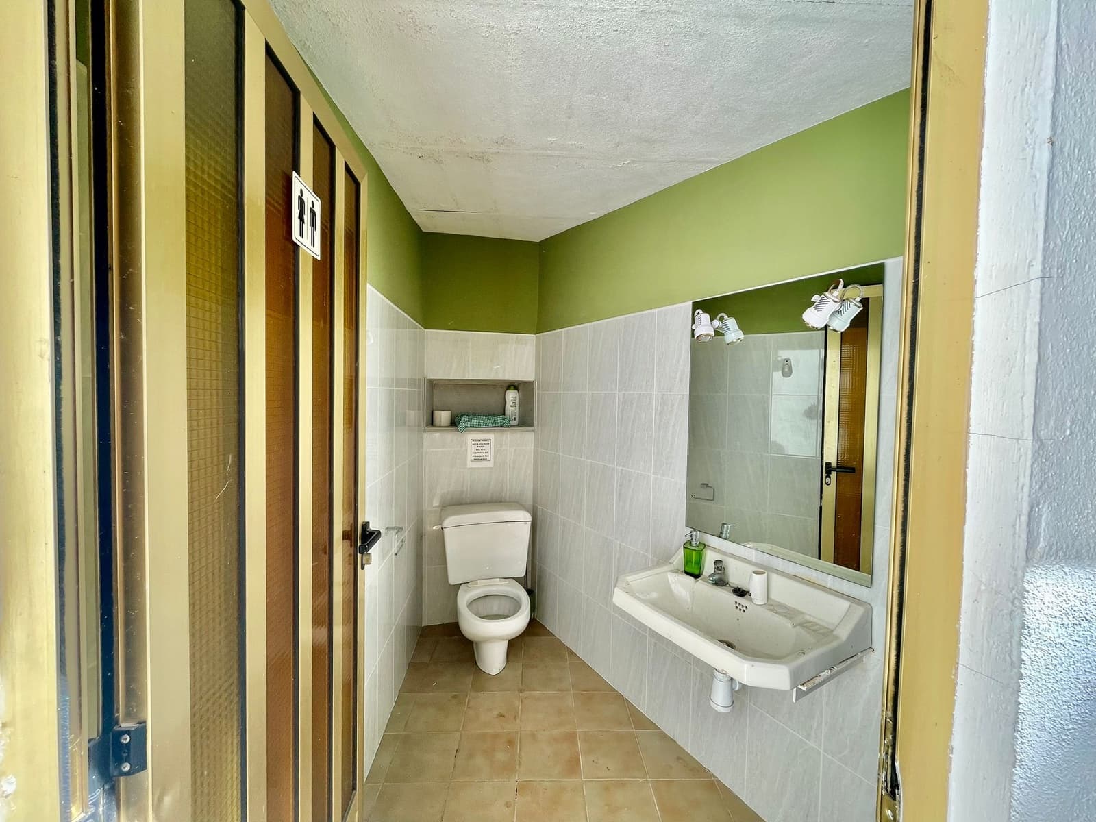 6 bedroom Townhouse for sale in Xativa with garage - € 130,000 (Ref: 8436159)