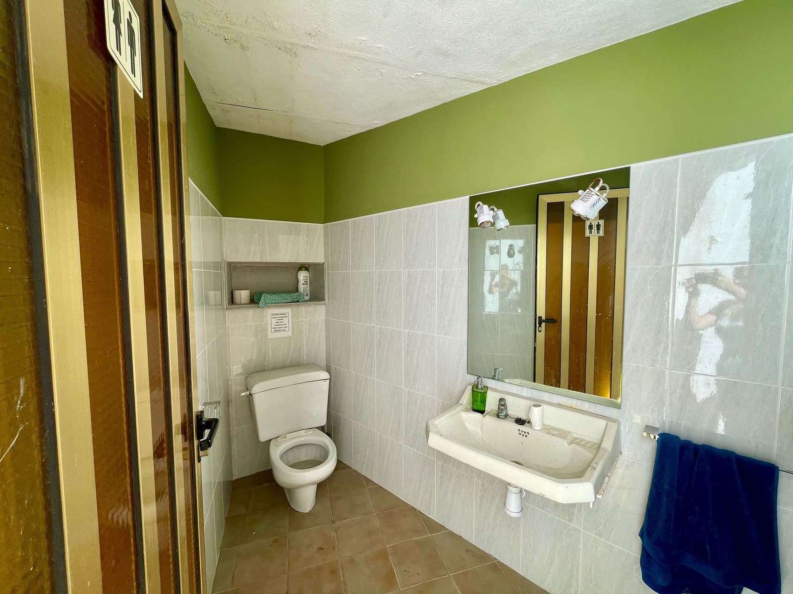 6 bedroom Townhouse for sale in Xativa with garage - € 130,000 (Ref: 8436159)