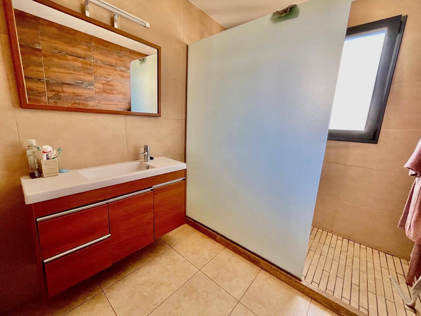 3 soveværelse Byhus til salg i Llocnou d'en Fenollet med garage - € 175.000 (Ref: 8436162)