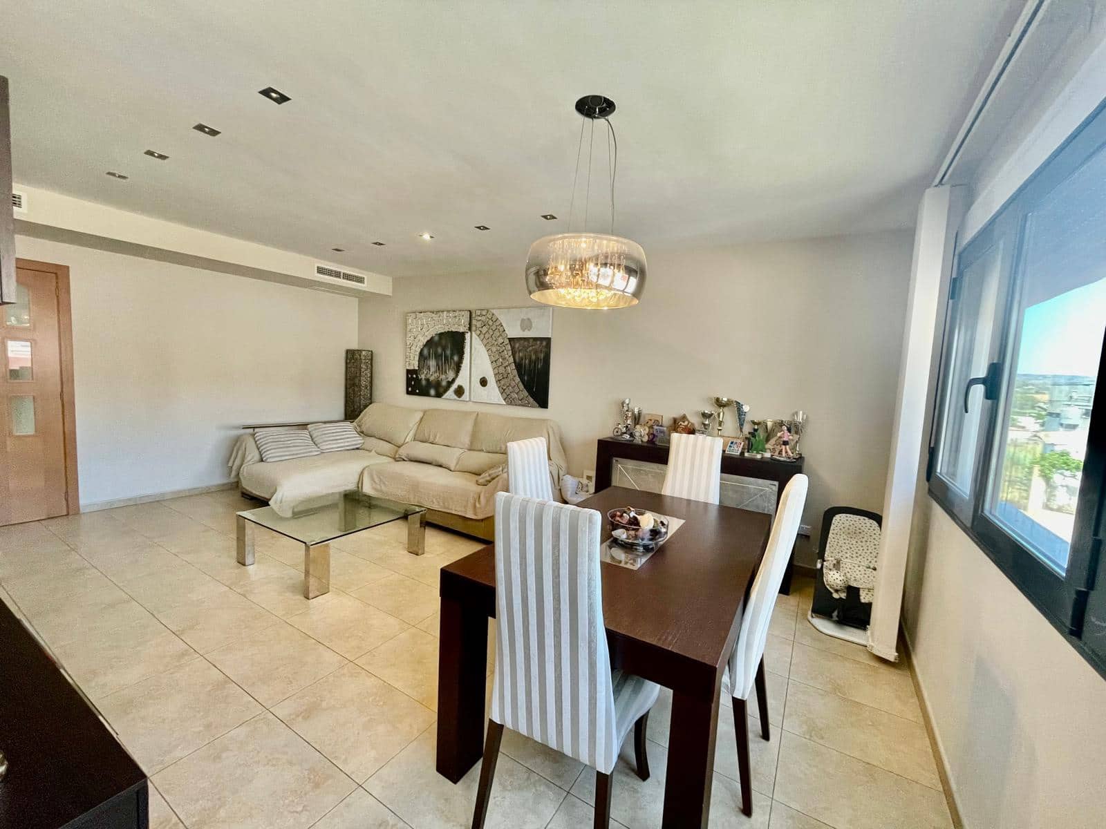 3 soveværelse Byhus til salg i Llocnou d'en Fenollet med garage - € 175.000 (Ref: 8436162)