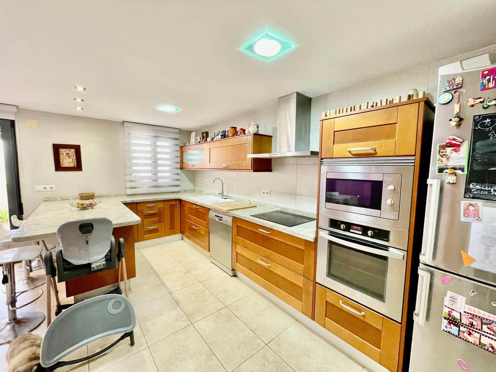 3 soveværelse Byhus til salg i Llocnou d'en Fenollet med garage - € 175.000 (Ref: 8436162)