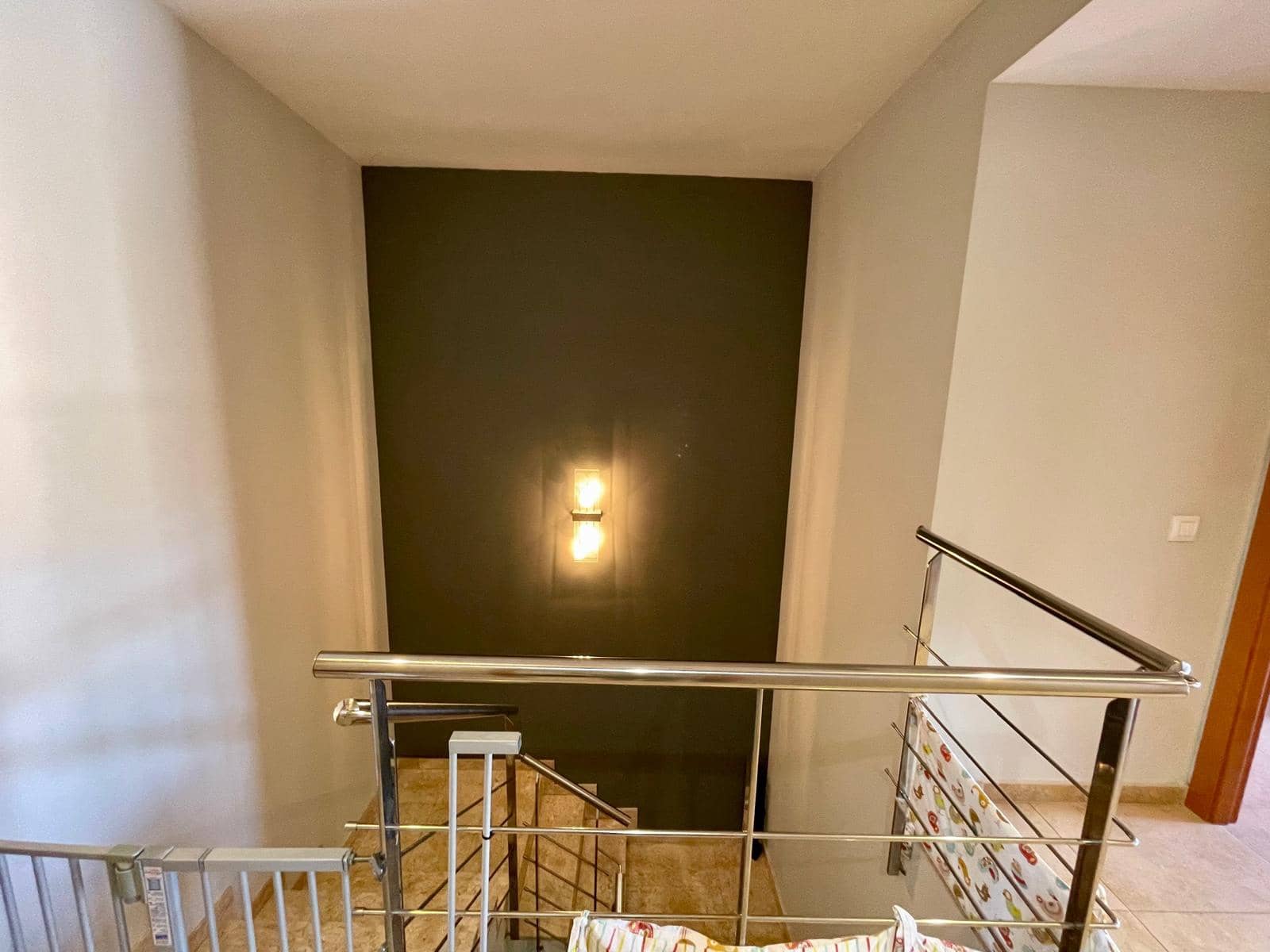 3 soveværelse Byhus til salg i Llocnou d'en Fenollet med garage - € 175.000 (Ref: 8436162)