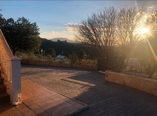 5 camera da letto Villa in vendita in Benillup con piscina garage - 300.000 € (Rif: 8436276)