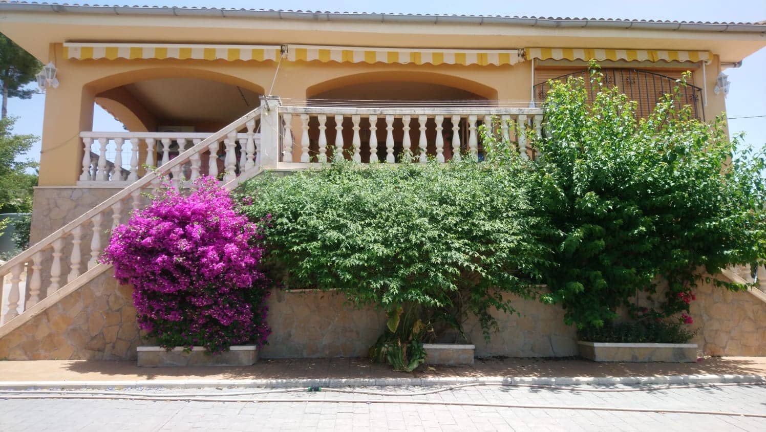 5 sovrum Villa till salu i Benillup med pool garage - 300 000 € (Ref: 8436276)