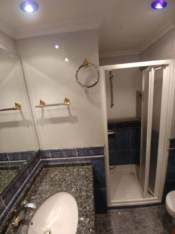 4 soveværelse Lejlighed til salg i Alcoy / Alcoi - € 130.000 (Ref: 8436291)