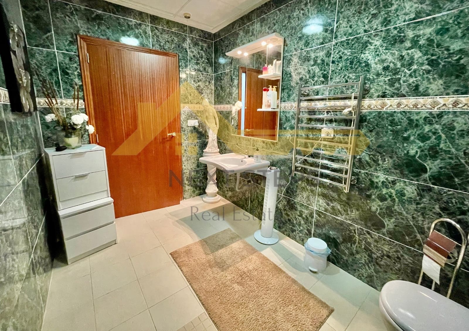 5 soveværelse Villa til salg i Xativa med swimmingpool garage - € 499.000 (Ref: 8769505)