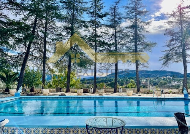 5 bedroom Villa for sale in Xàtiva with pool garage - € 499,000 (Ref: 8769505)