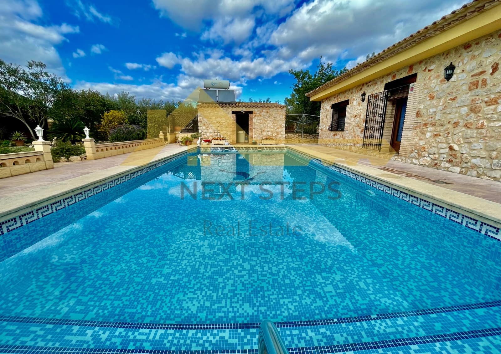 3 soveværelse Villa til salg i Chella med swimmingpool garage - € 380.000 (Ref: 8769508)