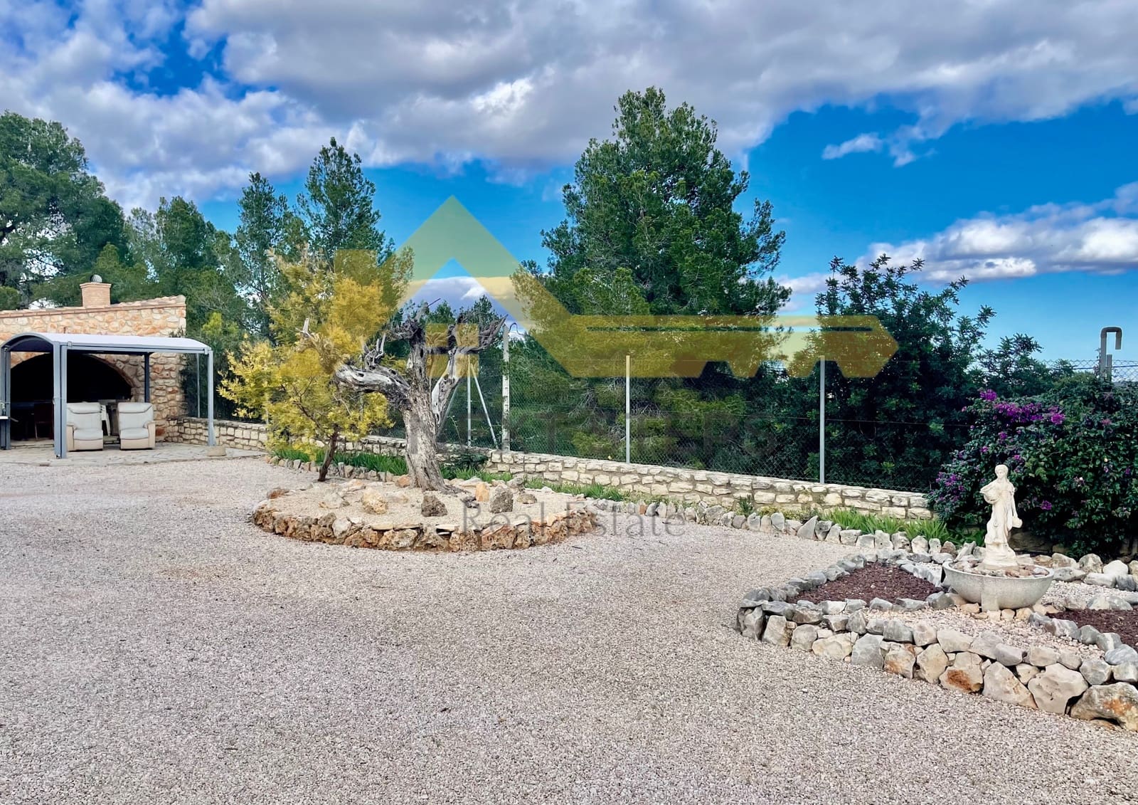 3 soveværelse Villa til salg i Chella med swimmingpool garage - € 380.000 (Ref: 8769508)