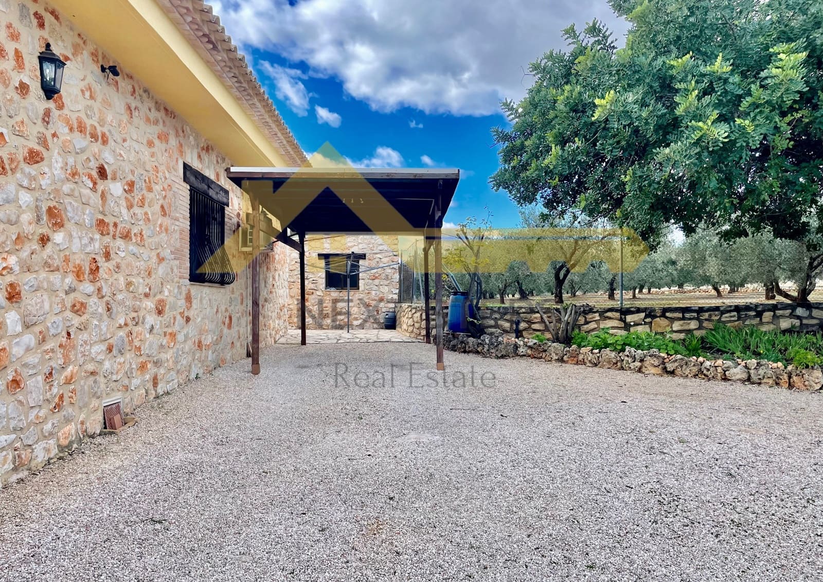 3 soveværelse Villa til salg i Chella med swimmingpool garage - € 380.000 (Ref: 8769508)