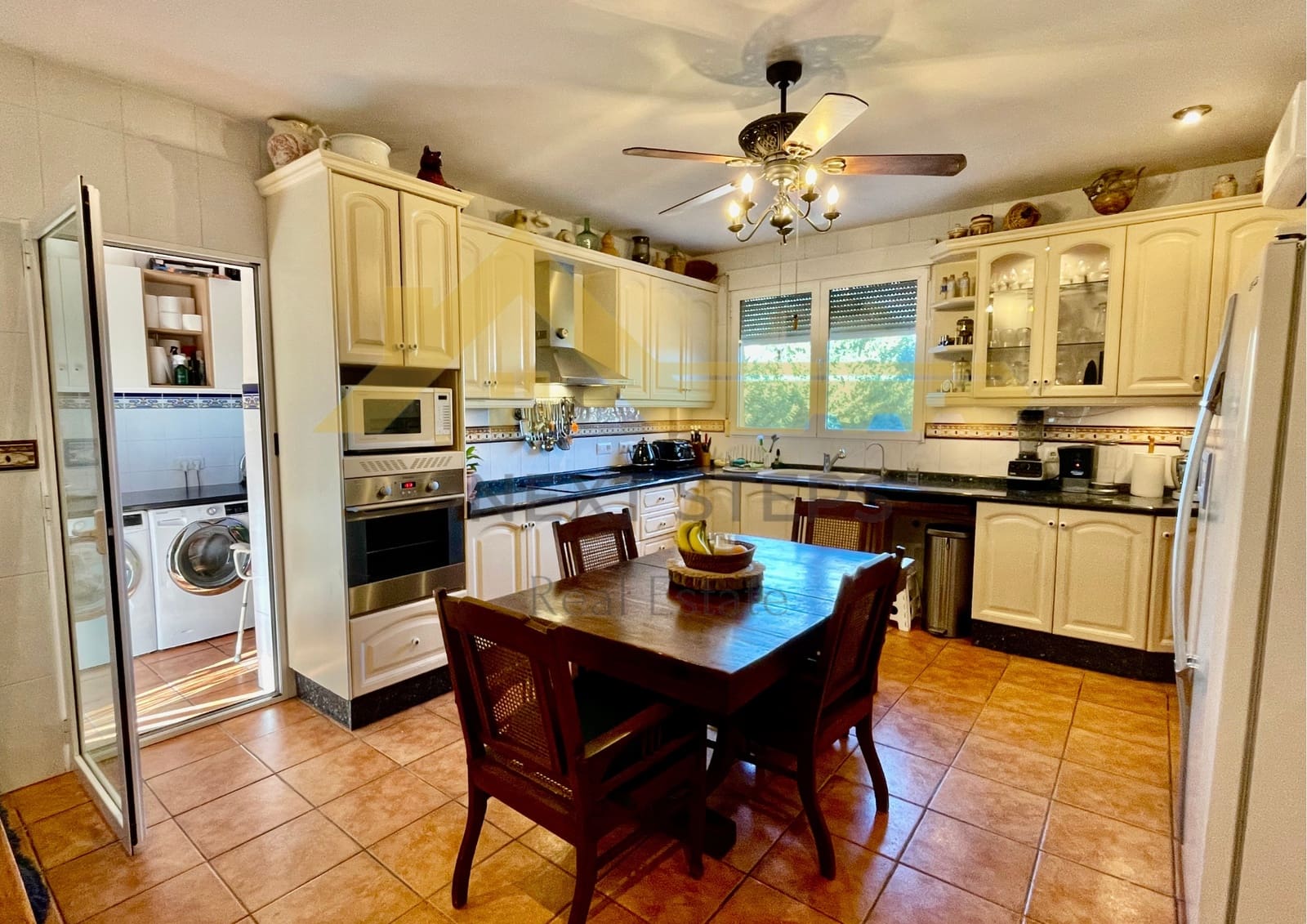 5 soverom Villa til salgs i Canals med svømmebasseng garasje - € 365 000 (Ref: 8771105)