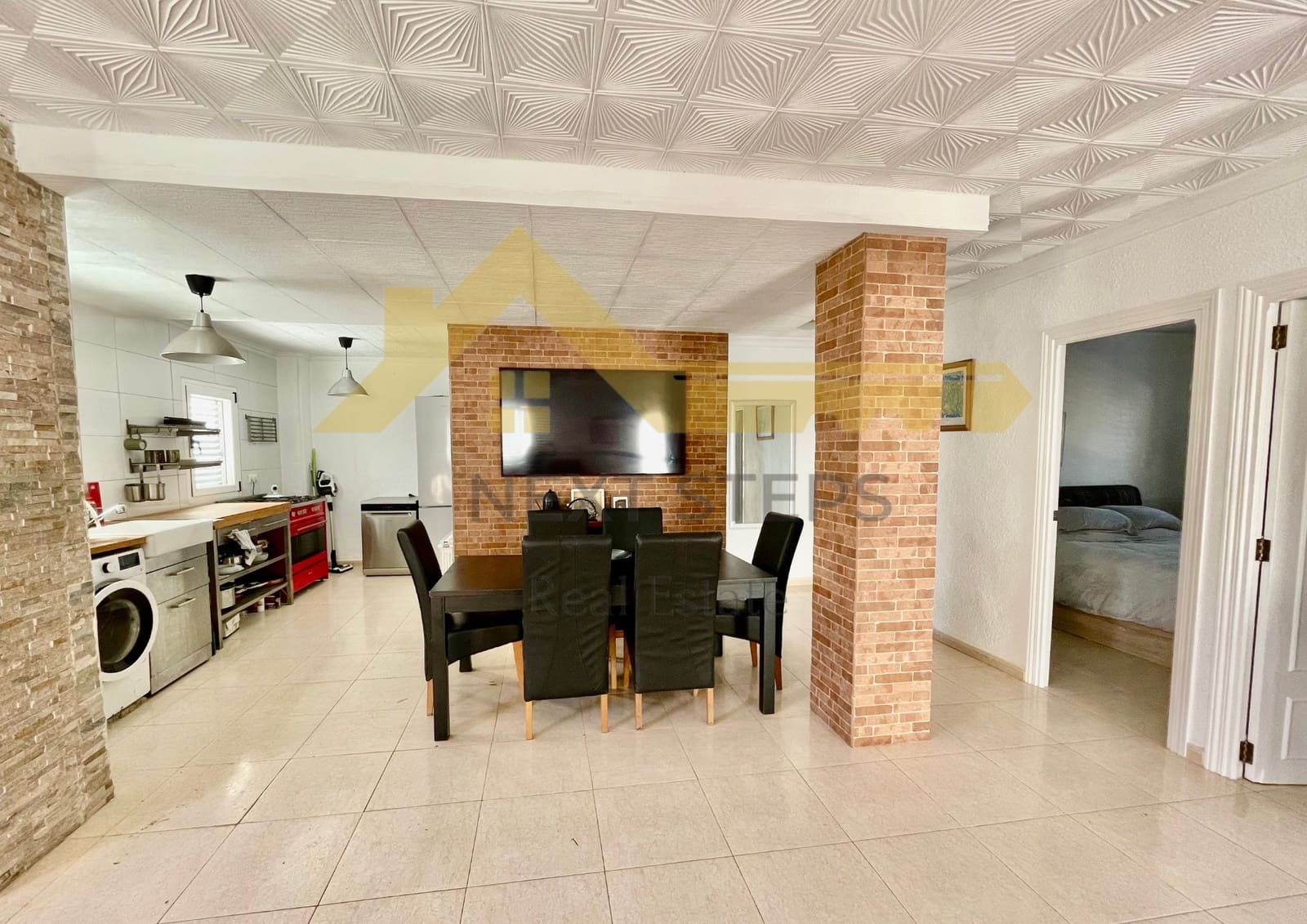 4 soveværelse Villa til salg i La Drova med swimmingpool - € 250.000 (Ref: 8893481)