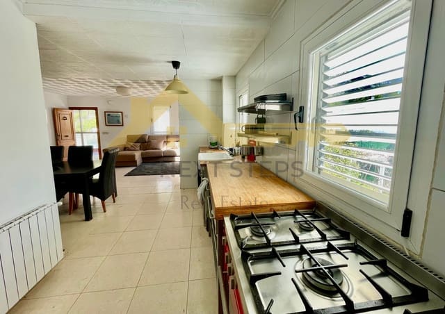 4 soverom Villa til salgs i La Drova, Barx med svømmebasseng - € 250 000 (Ref: 8893481)