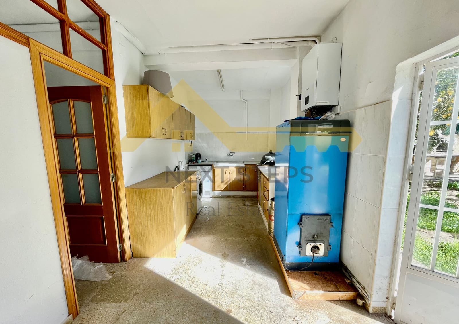 4 soveværelse Villa til salg i La Drova med swimmingpool - € 250.000 (Ref: 8893481)