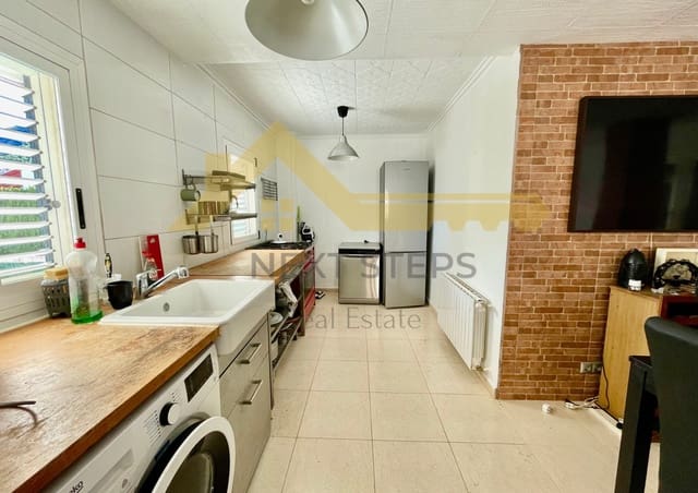 4 soverom Villa til salgs i La Drova, Barx med svømmebasseng - € 250 000 (Ref: 8893481)