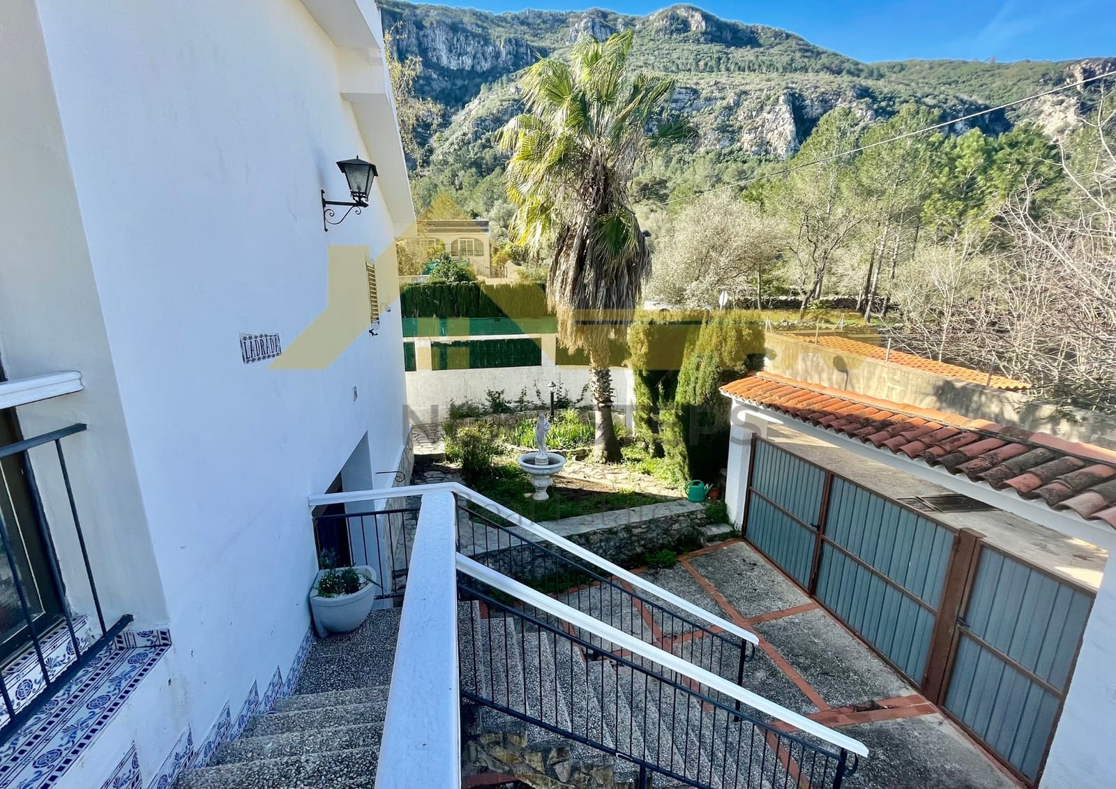 4 soveværelse Villa til salg i La Drova med swimmingpool - € 250.000 (Ref: 8893481)