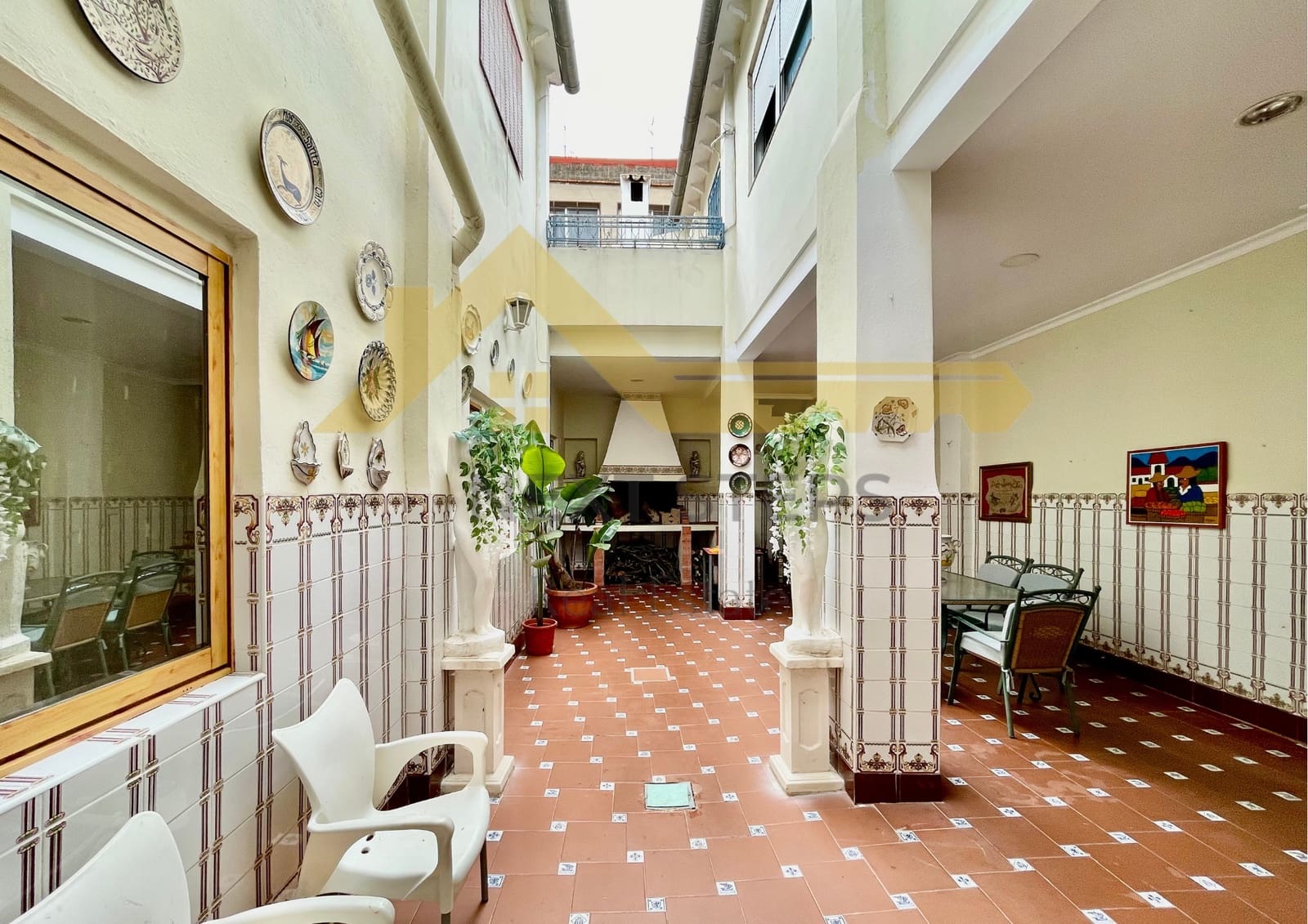 4 soveværelse Byhus til salg i Xativa - € 260.000 (Ref: 8927634)