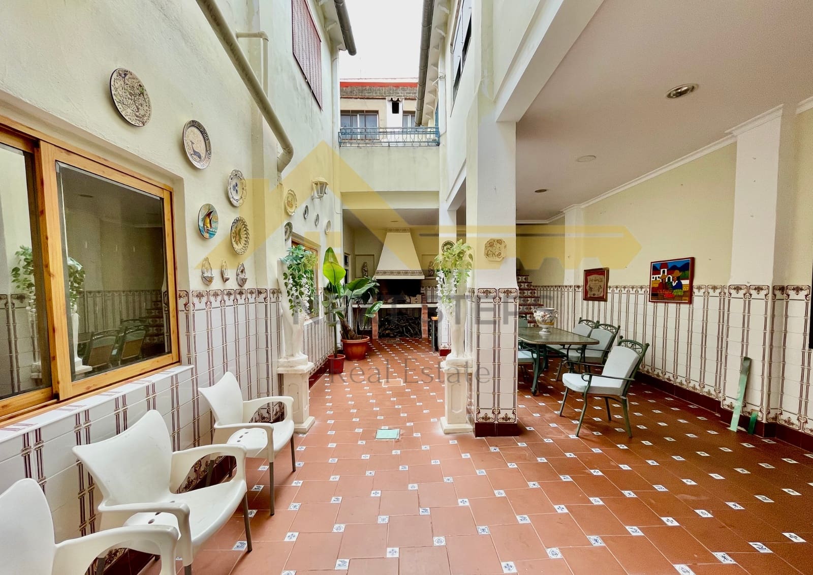 4 soveværelse Byhus til salg i Xativa - € 260.000 (Ref: 8927634)