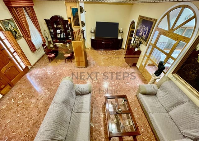 4 bedroom Townhouse for sale in Xàtiva - € 260,000 (Ref: 8927634)