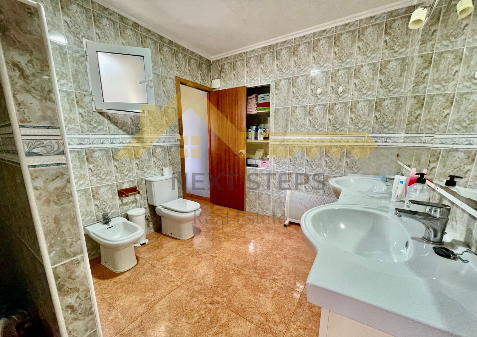 4 soveværelse Byhus til salg i Xativa - € 260.000 (Ref: 8927634)