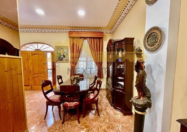 4 bedroom Townhouse for sale in Xàtiva - € 260,000 (Ref: 8927634)