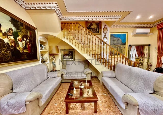 4 bedroom Townhouse for sale in Xàtiva - € 260,000 (Ref: 8927634)