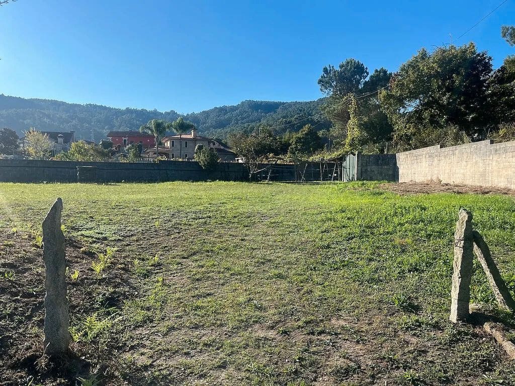 Finca/Country House for sale in Gondomar - € 129,000 (Ref: 9683959)