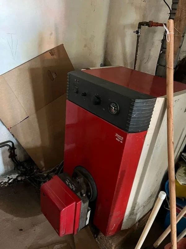 11 sovrum Finca/Hus på landet till salu i O Rosal med garage - 335 000 € (Ref: 9683962)