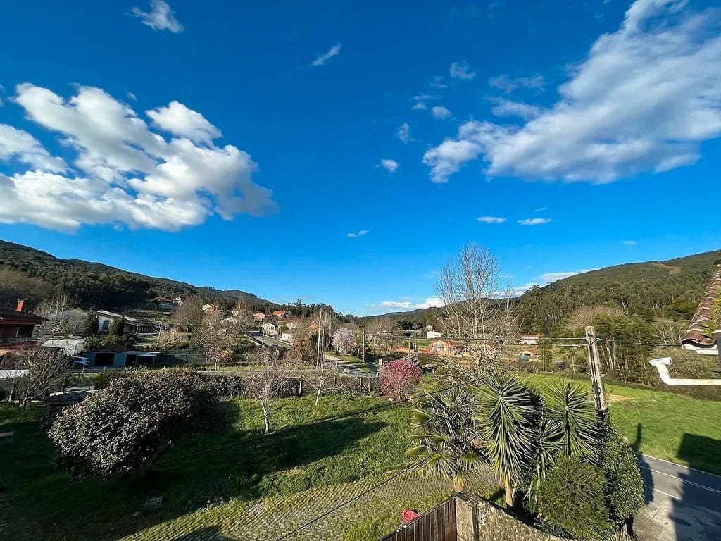 11 sovrum Finca/Hus på landet till salu i O Rosal med garage - 335 000 € (Ref: 9683962)