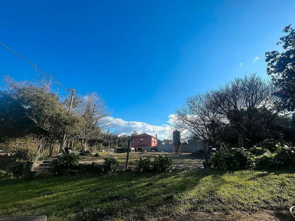 11 sovrum Finca/Hus på landet till salu i O Rosal med garage - 335 000 € (Ref: 9683962)