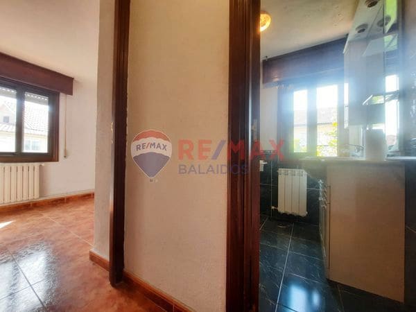 7 bedroom Apartment for sale in Vigo with garage - € 315,000 (Ref: 9683963)